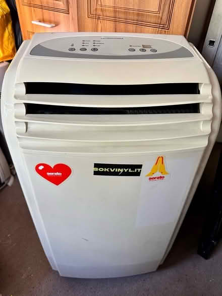Photo of free Electric fan (Kingston KT1) #1