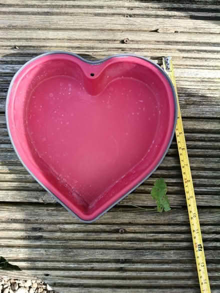 Photo of free Silicon heart cake mould (Barry) #1