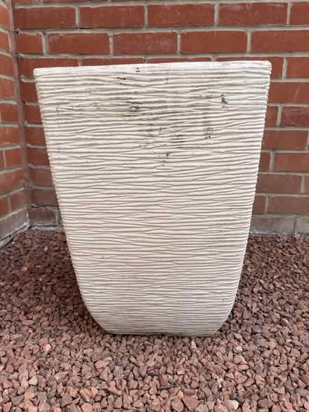 Photo of free Plastic Planter (Queen's Hills NR8) #3