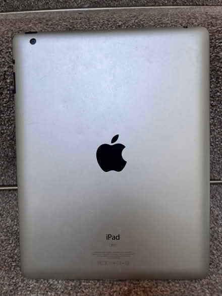 Photo of free iPad (Levenshulme M19) #2