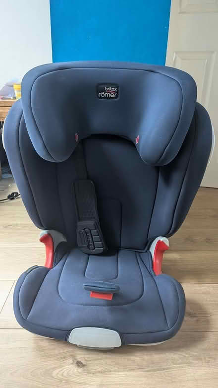 Photo of free Britax high back booster car seat (New Hutton LA8) #1