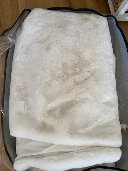 Photo of free Zara Home faux fur throw 140x190 (West hampstead, NW6) #1