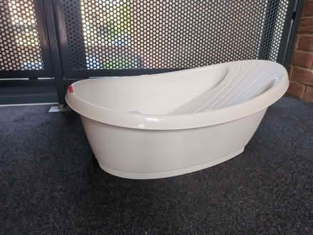 Photo of free Kids bath tub (Bedford MK42) #2