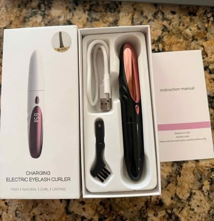 Photo of free Eyelash curler (Forest Hill OX33) #1