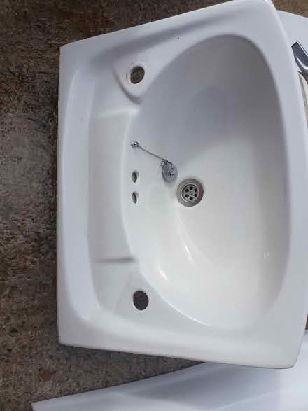 Photo of free Bathroom sanitaryware (Wirksworth DE4) #3