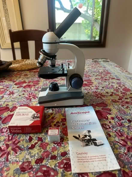 Photo of free AmScope Microscope (Westchester nr LMU) #2