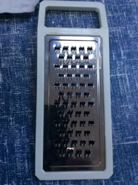 Photo of free Hand held grater (OX3 near Nuffield orthopaedic) #2