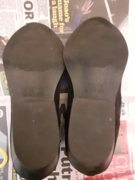 Photo of free Size 7 ankle suede boots (Birmingham City Centre B1) #1