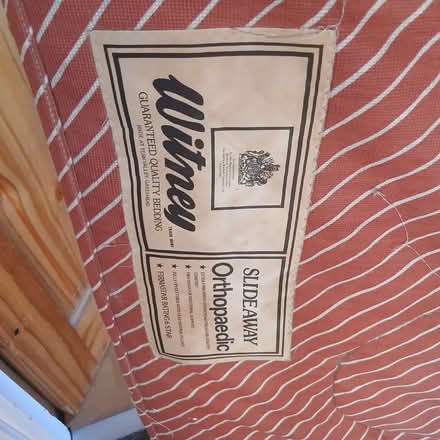 Photo of free Single mattress and base (Rm1 4sh) #2