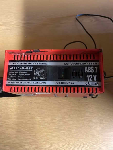 Photo of free Car battery charger (Tunbridge Wells) #1