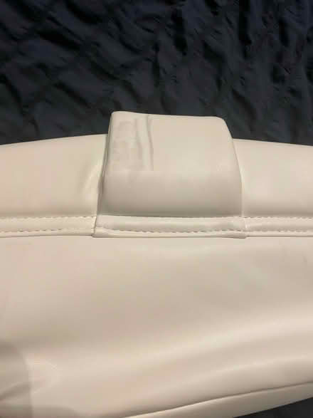 Photo of free White handbag (Fawdon NE3) #3