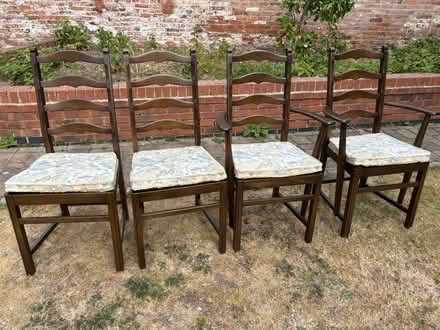 Photo of free 4 wooden dining chairs (DN10- mattersey) #2