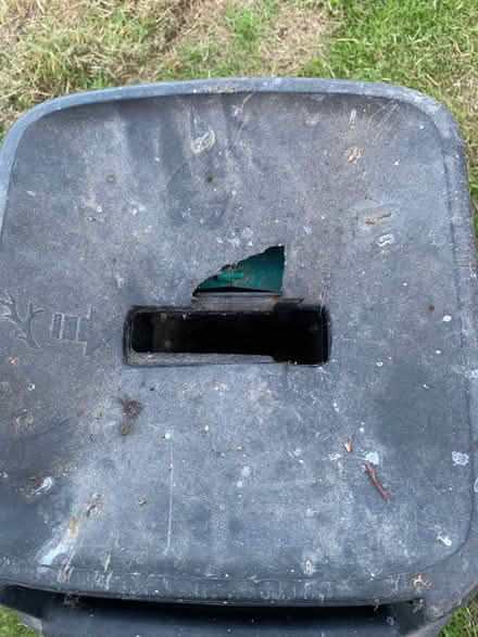 Photo of free Bosch Branch shredder (Maesbrook SY10) #3