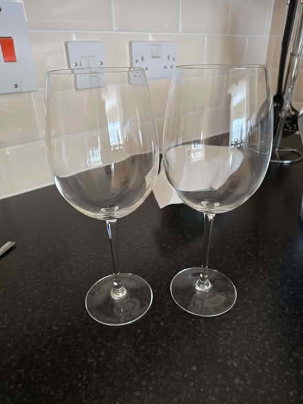 Photo of free large wine glasses (Templefields CM20) #1
