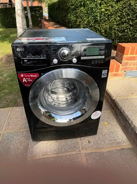 Photo of free Washing machine (Croydon - CR5) #1