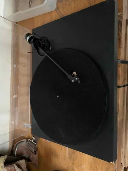 Photo of free Turntable (Maesbrook SY10) #2
