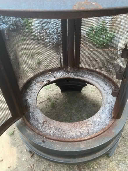 Photo of free Large fire pit (Hampton TW12) #2