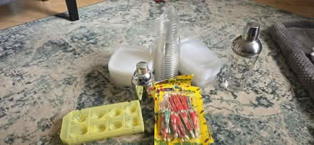 Photo of free Various kitchen stuff (Carfin ML1) #2
