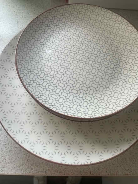 Photo of free Plates, glasses and mug (SW4 Clapham old town) #1