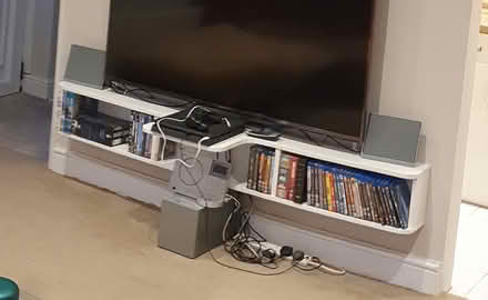 Photo of free Wall mounted tv / console unit (Preston Road BN1 6) #4