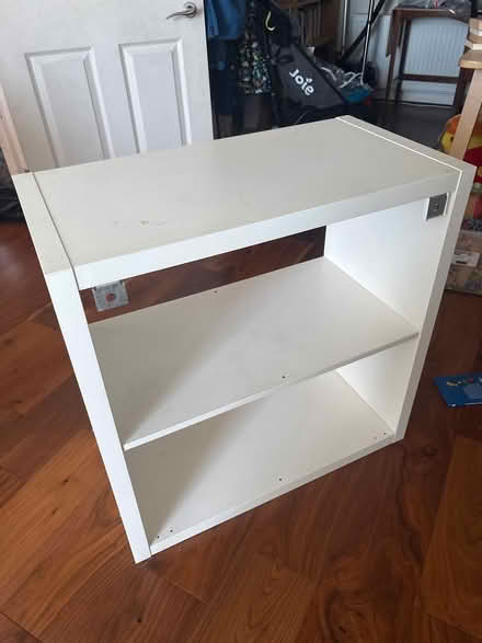Photo of free White Kallax shelving unit (1 of 2) (SW12 0bn) #2
