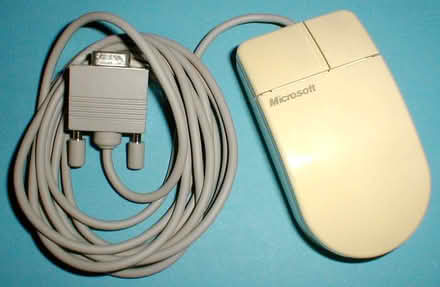 Photo of free Serial Mouse (Jefferson Avenue Downers Grove) #1