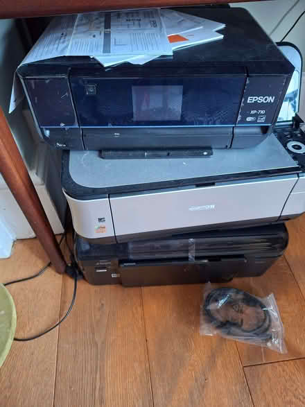 Photo of free 3 x printers , old but working when last used (Lewisham SE13) #1