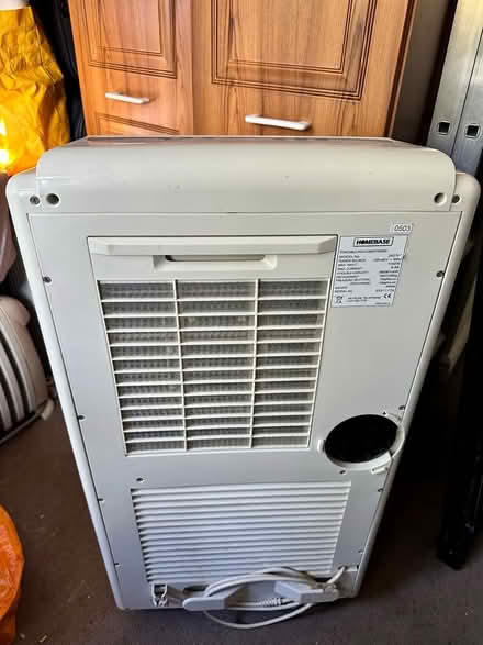 Photo of free Electric fan (Kingston KT1) #2