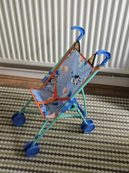Photo of free Toddler Bluey dolls Pram (Neston CH64) #1