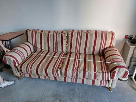 Photo of free Sofa (High Wycombe HP13) #1