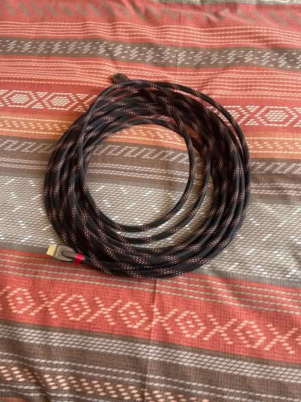 Photo of free 10meter HDMI to HDMI cable (NE7 Heaton) #1