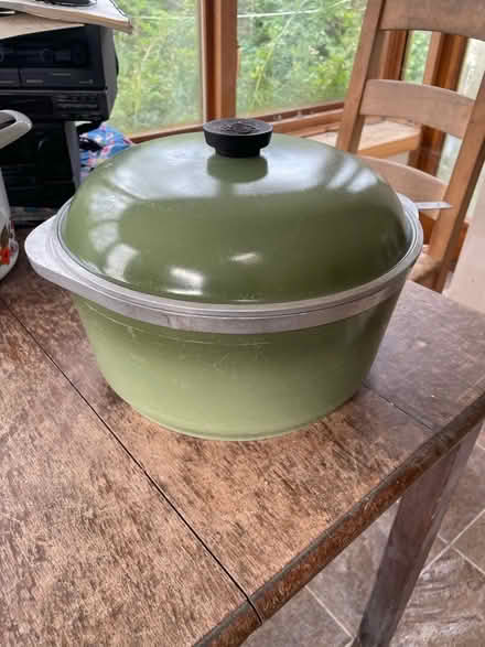 Photo of free Very large aluminium cooking pot (Fairfield LA1) #1