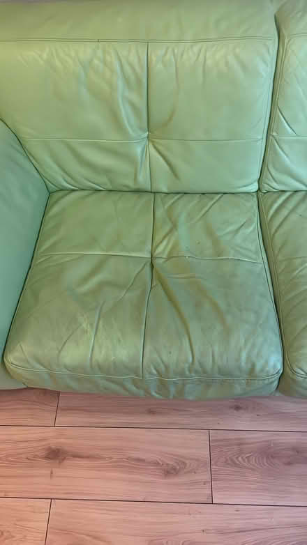 Photo of free Green leather sofa (Canonbury N1) #4