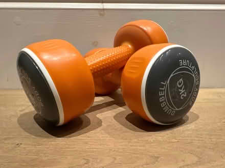 Photo of free A pair of 2kg dumbbells (Penge SE20) #1