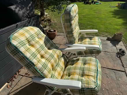 Photo of free 2 reclining garden chairs. (Walton-on-the-Naze CO14) #2
