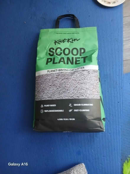 Photo of free Katkin scoop planet cat litter new (Seven dials BN1) #1