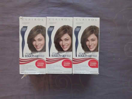 Photo of free Clairol Nice'n'Easy Root Touch Up (Vale LA1) #1
