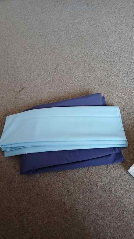 Photo of free Single bed sheets (surbiton KT6) #1