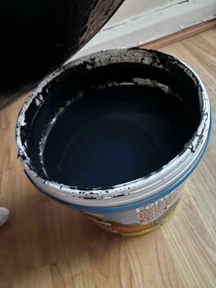 Photo of free Fence paint - Tudor black oak (Arborfield RG2) #2