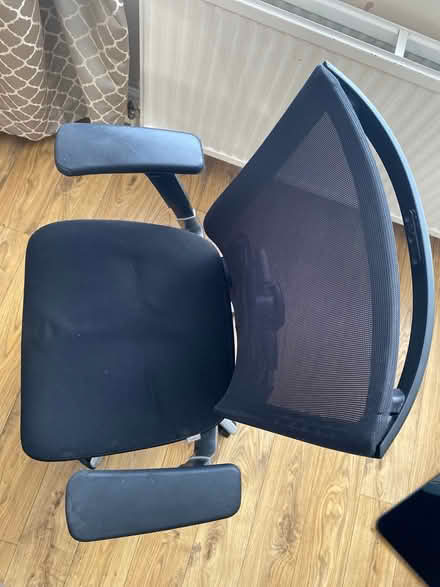 Photo of free Office chair, ha2 (Ha2) #3