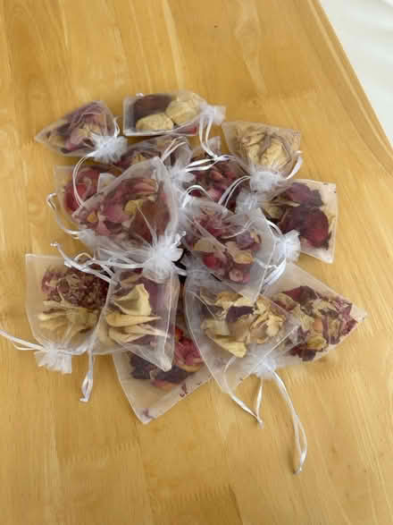 Photo of free Wedding Confetti (NR Hatfield AL7) #2