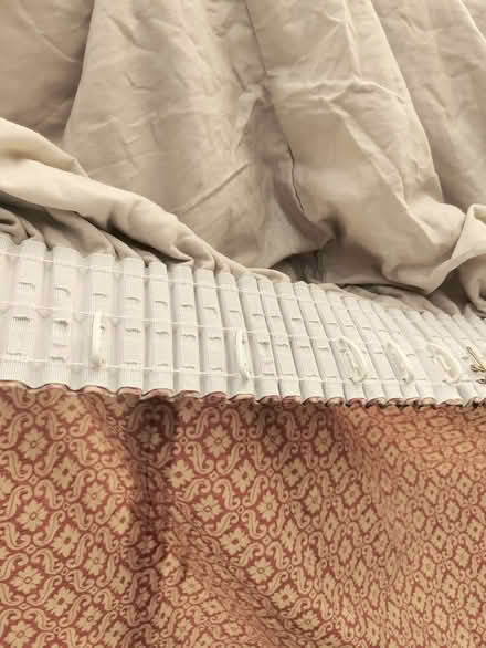 Photo of free Very large curtain (Crookes S10) #2