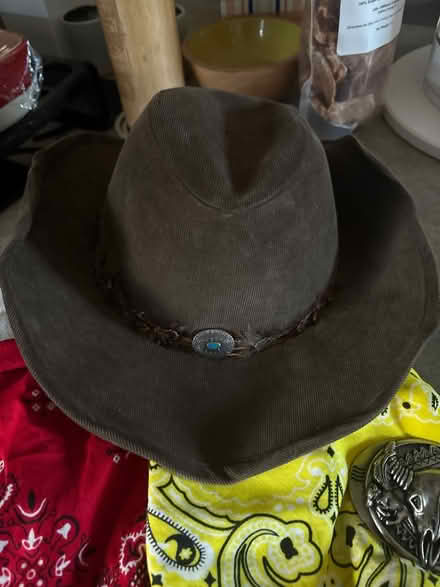 Photo of free Kid’s Cowboy Halloween Costume (Providence Subdivision, Elgin) #3