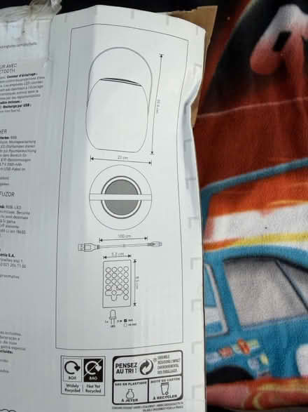 Photo of free Wireless lamp bluetooth speaker new (Barnes SW13) #3