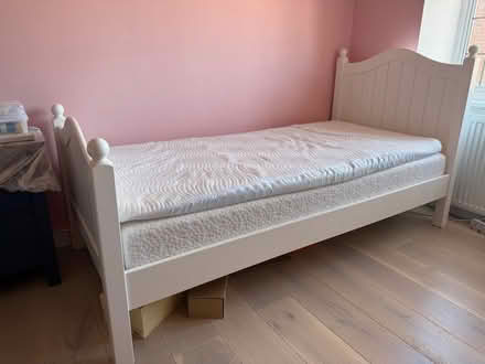 Photo of free Single bed plus mattress and topper (Five Ways SW15) #3