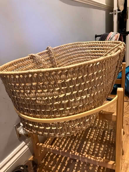 Photo of free Moses basket with stand (Bromley North BR1) #2