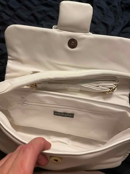 Photo of free White handbag (Fawdon NE3) #2