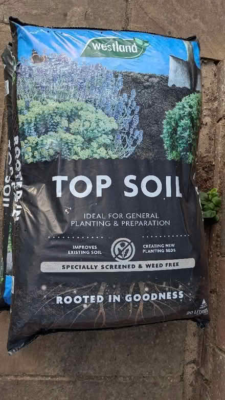 Photo of free Top soil (Hornchurch RM12) #1