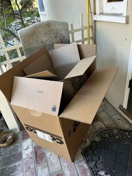 Photo of free Large Costco Box/other medium boxes (Eagle Hill, Redwood City) #1