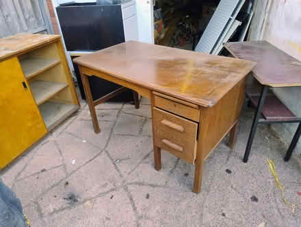 Photo of free Office furniture (Stretford M32) #1